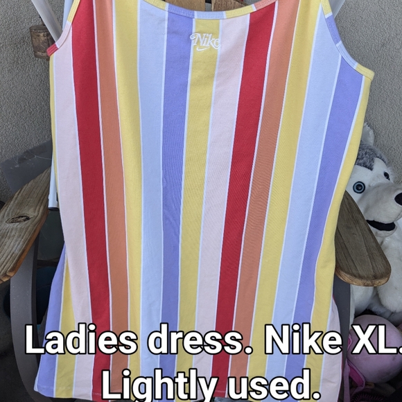 Dresses - Picture 13 of 13